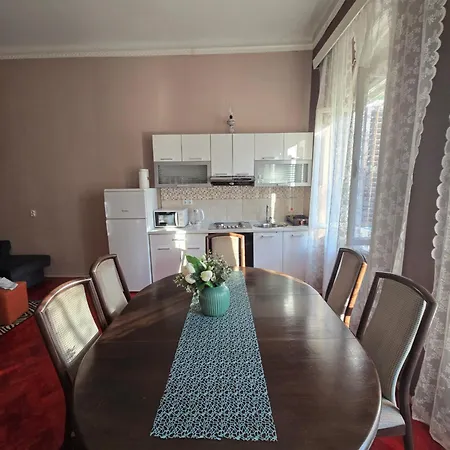 Apartman Prvi Red Do Mora Crikvenica Exterior photo